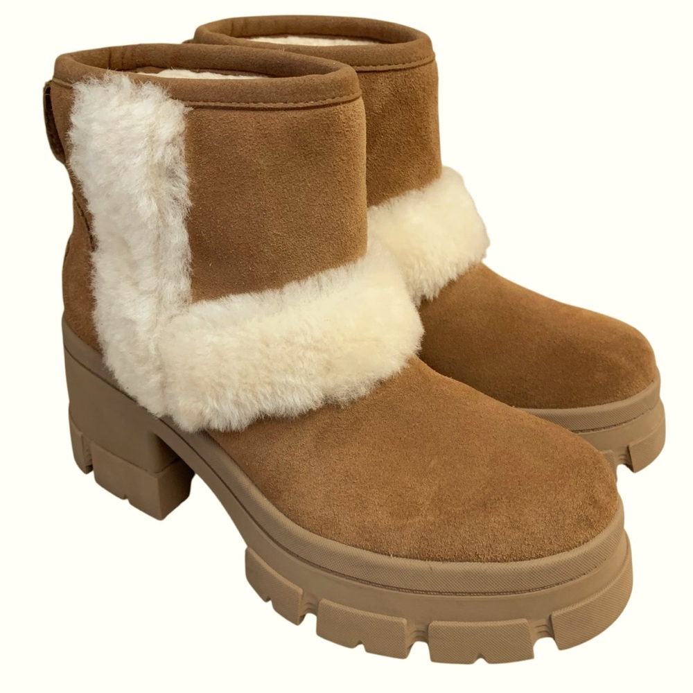UGG Brooklyn Sunburst Boots! Retail $199.